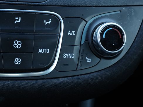 Used 2024 Chevrolet Malibu LT image 25