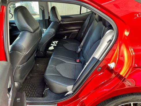 Used 2023 Toyota Camry SE w/ Cold Weather Package image 19