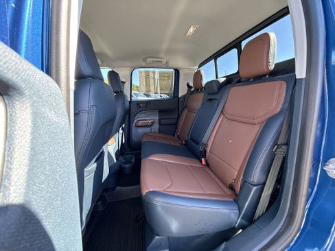 Used 2024 Ford Maverick Lariat image 25