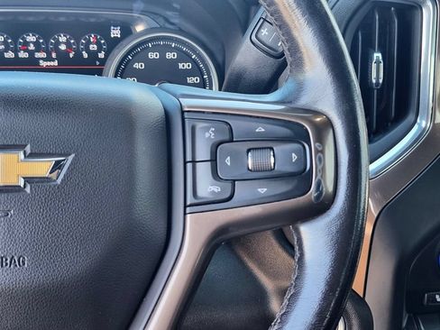 Used 2022 Chevrolet Silverado 2500 High Country AWD/4WD image 30