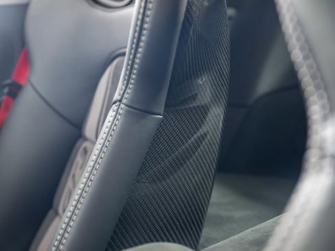 Used 2018 Porsche 911 GT3 w/ Sport Chrono Package image 32