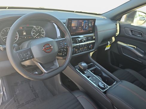 New 2026 Nissan Pathfinder Rock Creek AWD/4WD image 16
