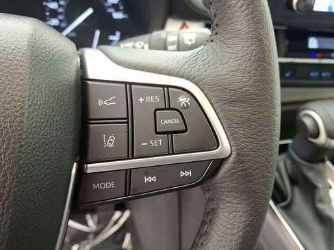 Certified 2024 Toyota Sienna XLE image 18