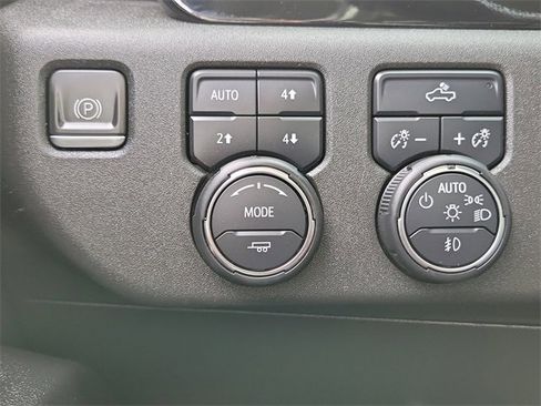 Used 2023 Chevrolet Silverado 1500 RST w/ Convenience Package II image 18