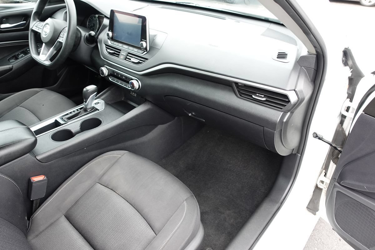 Used 2020 Nissan Altima 2.5 S FWD image 32