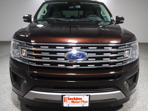 Used 2021 Ford Expedition XLT image 4