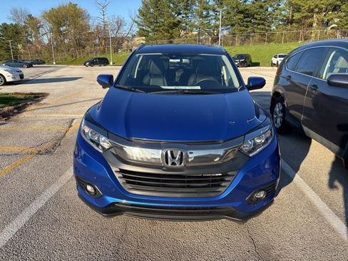 Used 2022 Honda HR-V EX-L image 2