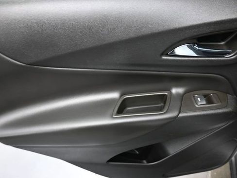 Used 2023 Chevrolet Equinox LT FWD image 19