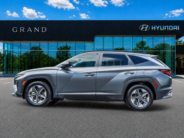 Certified 2025 Hyundai Tucson SEL FWD image 3
