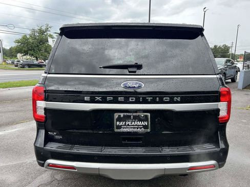 Used 2023 Ford Expedition XLT RWD image 6