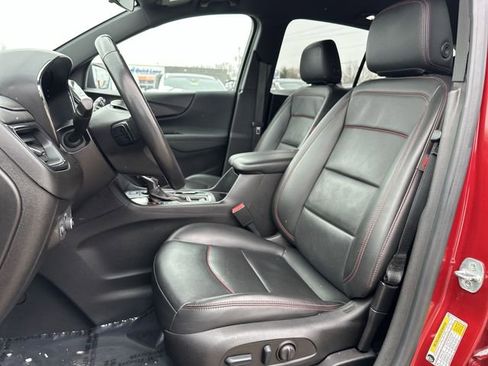 Used 2022 Chevrolet Equinox RS w/ RS Leather Package image 15