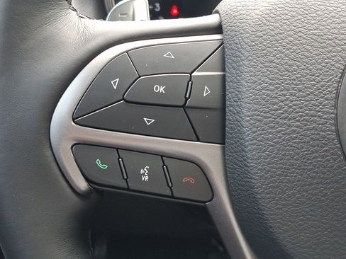 Used 2021 Jeep Grand Cherokee Limited X AWD/4WD image 23