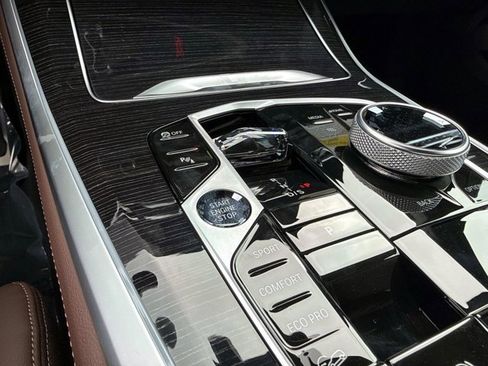 New 2026 BMW X5 xDrive40i w/ Executive Package image 30