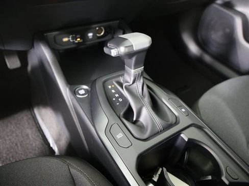 New 2026 Kia K4 LXS image 18