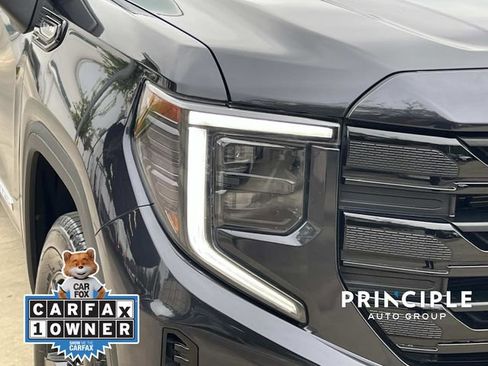 Used 2025 GMC Sierra 1500 Elevation RWD image 9