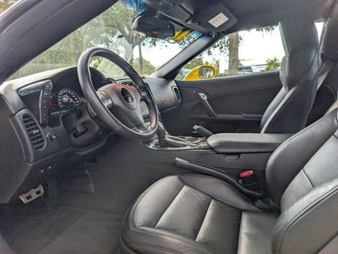 Used 2012 Chevrolet Corvette Grand Sport w/ 2LT Preferred Equipment Group RWD image 10