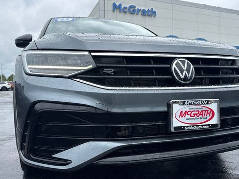 Used 2022 Volkswagen Tiguan SE R-Line AWD/4WD image 13