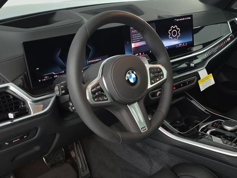 New 2026 BMW X5 xDrive40i w/ M Sport Package image 16