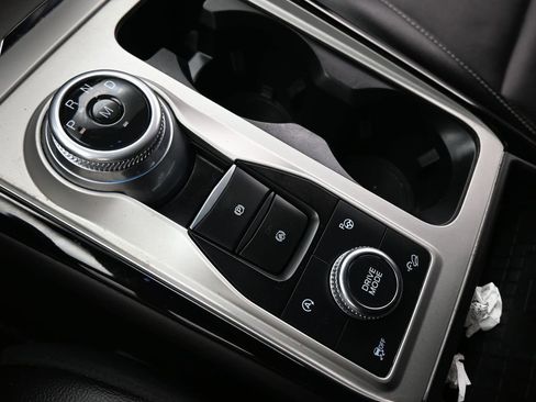 Certified 2022 Ford Explorer ST w/ Equipment Group 401A image 18