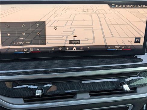 Used 2026 BMW X5 xDrive40i w/ M Sport Package image 13