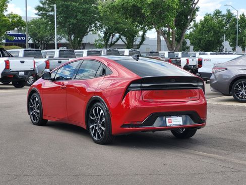 Certified 2023 Toyota Prius Prime Premium w/ Advanced Technology Package FWD image 3