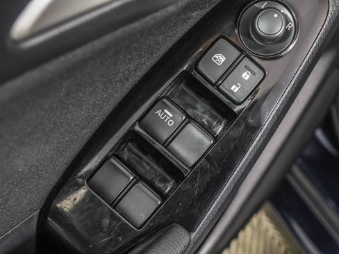 Used 2017 MAZDA MAZDA3 Sport image 33