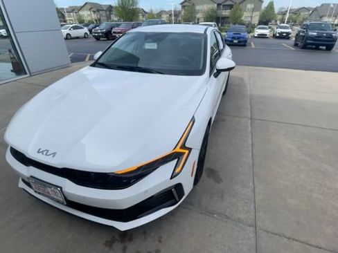 Used 2025 Kia K5 LXS FWD image 5