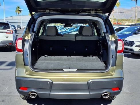 Used 2025 Subaru Ascent Premium w/ Popular Package #2 image 16