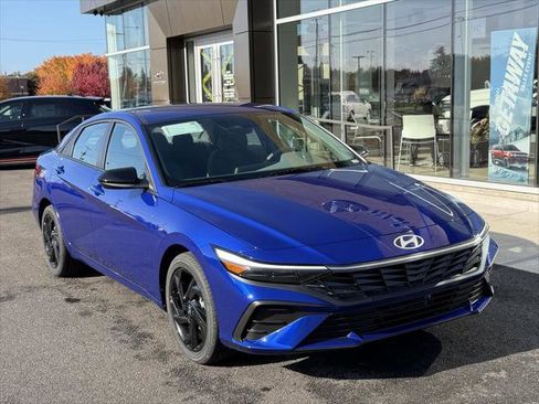 New 2026 Hyundai Elantra Sport w/ Cargo Package image 2