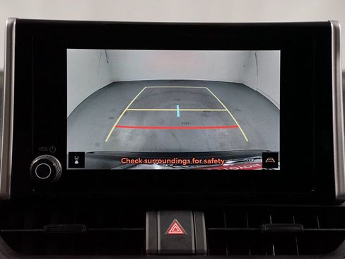 Certified 2025 Toyota RAV4 XLE FWD image 19