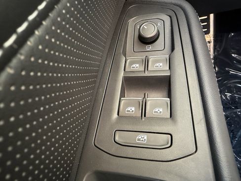 Used 2024 Volkswagen Atlas SEL Premium R-Line image 26