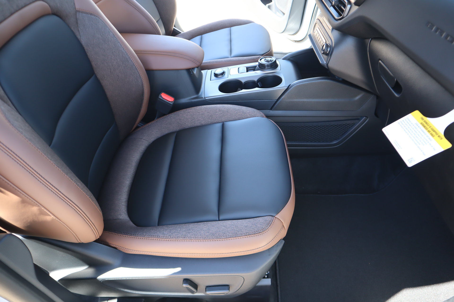 New 2026 Ford Bronco Sport Outer Banks w/ Outer Banks Tech Package+ AWD/4WD image 14