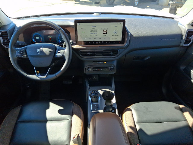 Used 2025 Ford Bronco Sport Outer Banks AWD/4WD image 11