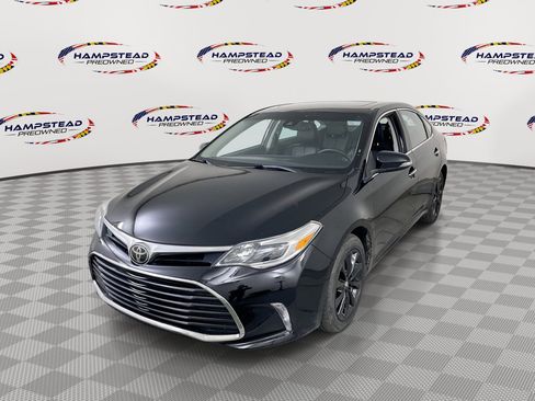 Used 2017 Toyota Avalon XLE Premium w/ All Weather Liner Package FWD image 1