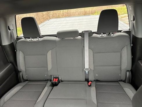 Used 2022 Chevrolet Silverado 1500 Custom image 33