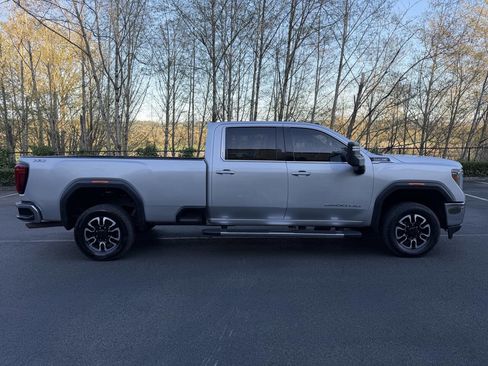 Used 2020 GMC Sierra 3500 SLE w/ Fleet Comfort Package image 4