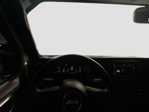 Used 2023 Jeep Wrangler Unlimited w/ 8.4" Radio Group AWD/4WD image 7