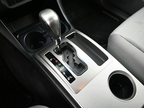 Used 2015 Toyota Tacoma PreRunner image 15