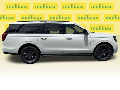 New 2026 Ford Expedition Max Platinum w/ Stealth Appearance Package AWD/4WD image 18