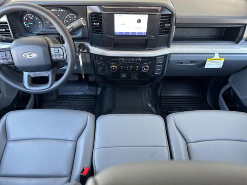New 2025 Ford F250 XL w/ XL Chrome Package image 13