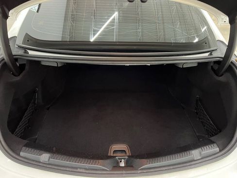 Used 2018 Mercedes-Benz E 400 Coupe image 11