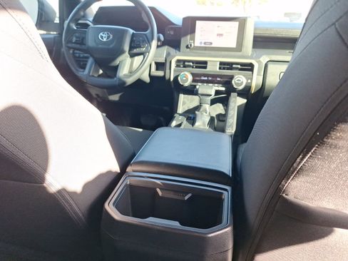 Used 2024 Toyota Tacoma SR image 30