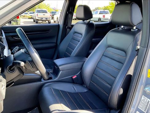 Used 2025 Honda CR-V Sport-L image 7