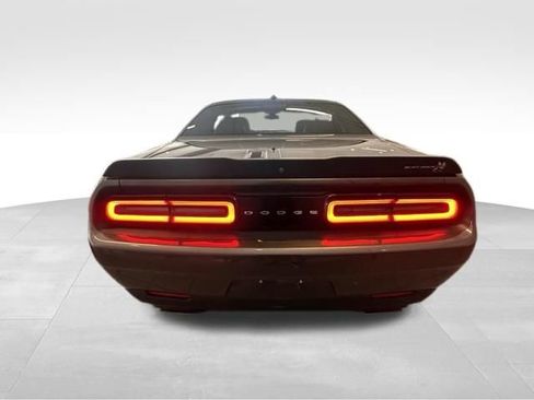 Used 2020 Dodge Challenger R/T Scat Pack RWD image 5