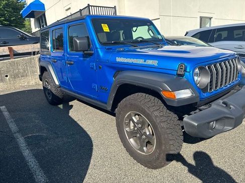 Used 2024 Jeep Wrangler Unlimited Sport AWD/4WD image 3