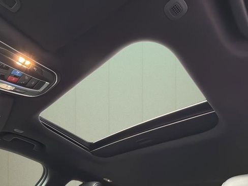 New 2025 Jeep Grand Cherokee L Altitude image 37