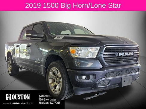 Used 2019 RAM 1500 Big Horn RWD image 1