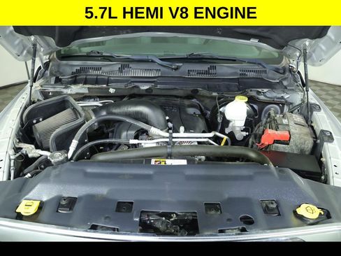 Used 2018 RAM 1500 Big Horn AWD/4WD image 5