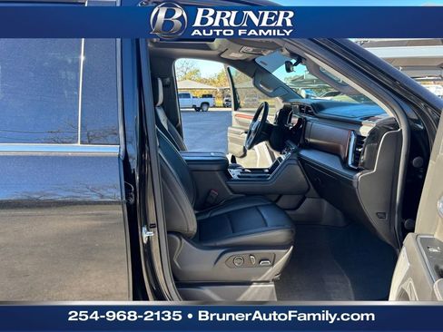 Certified 2024 GMC Sierra 3500 Denali w/ Denali Reserve Package image 16