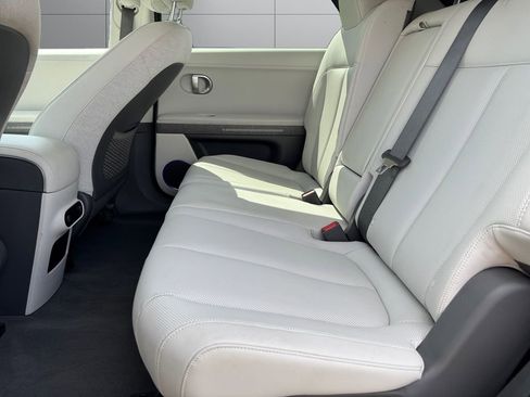 Used 2023 Hyundai Ioniq 5 SEL w/ Cargo Package AWD/4WD image 16